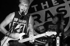 Highly Suspect Amps Up Trash Bar