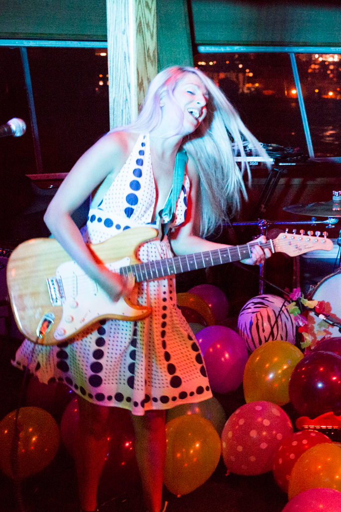 PretextSocialClub-HighWaisted-BoozeCruise-photoby_CameronKellyMcLeod-IMG4