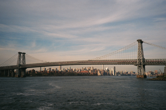 Pretext_Social_Club-IMG14-Williamsburg_Bridge-New_York_City-photo_by_Jessica_Straw
